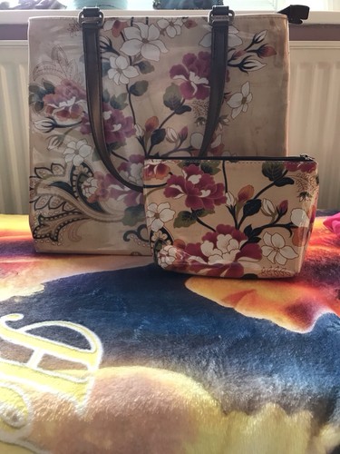 Butler and wilson floral bag - wilson,