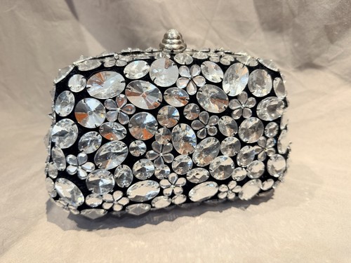 Butler wilson crystal - &,