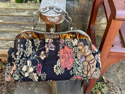 Butler wilson beaded floral - wilson,